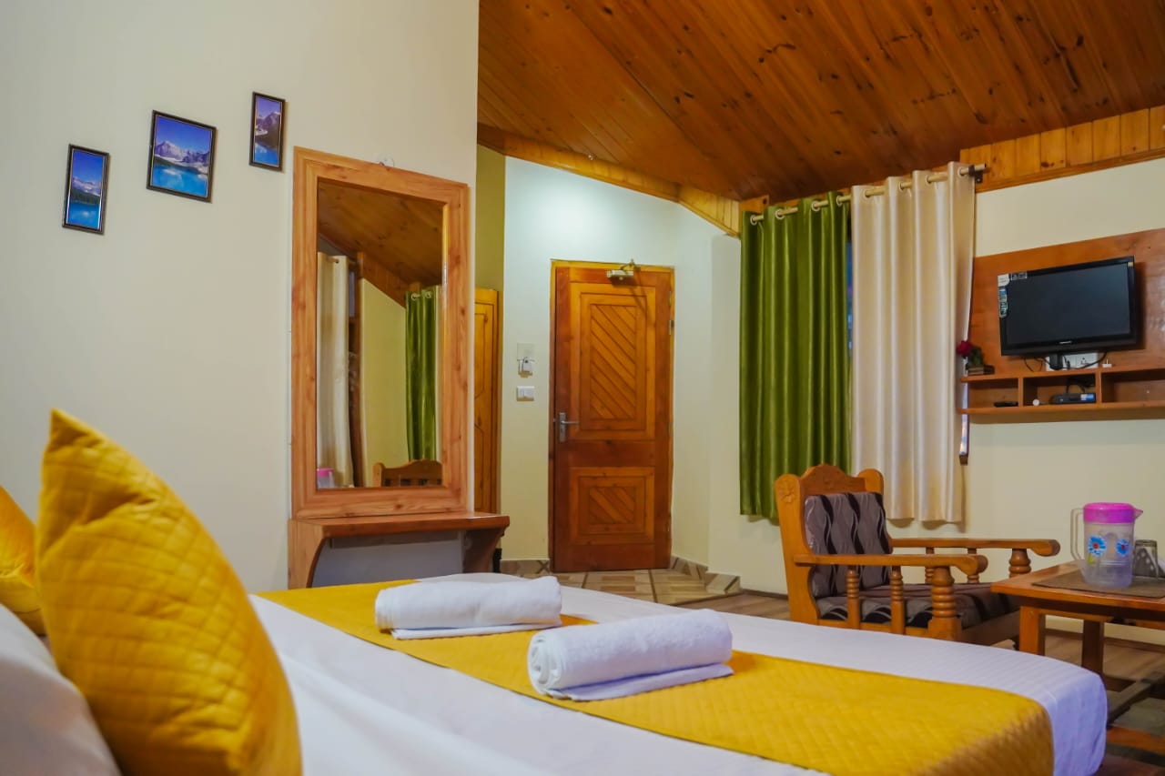 Standard Room at Mountain Face Cottage Manali